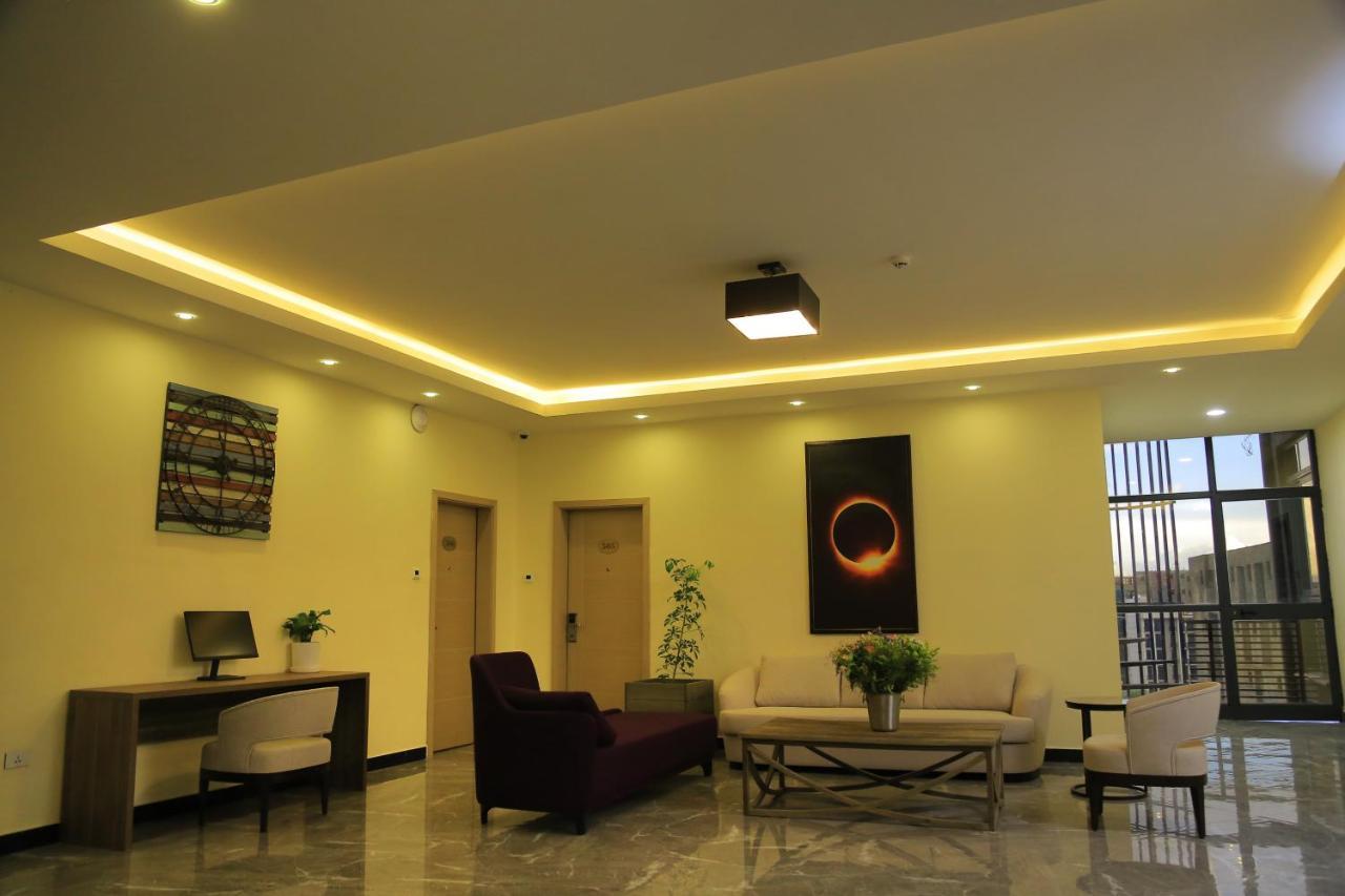 Triple E Hotel And Spa Addis Abeba Exterior foto