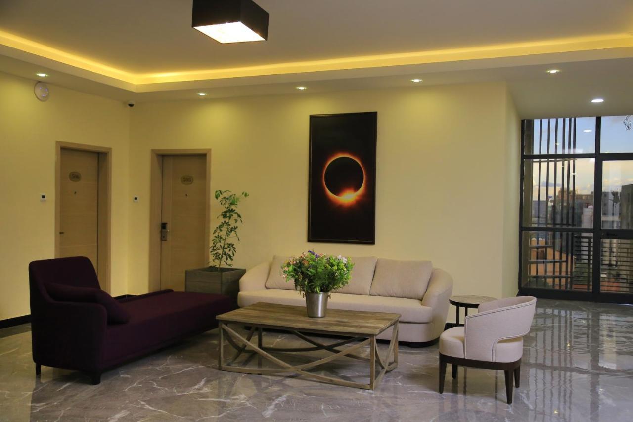 Triple E Hotel And Spa Addis Abeba Exterior foto
